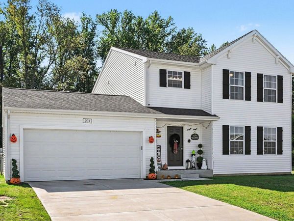 203 Whitetail Lane, Argos, IN 46501