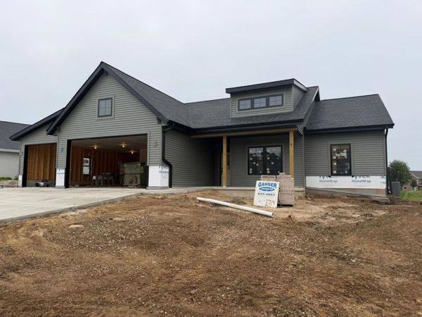 1009 Ziegler Drive, Waunakee, WI 53597