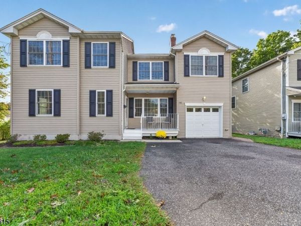 587 Greenbrook Rd, North Plainfield, NJ 07063