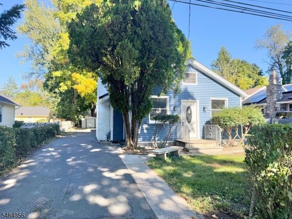 16 Stonewald Rd, Mount Olive, NJ 07828