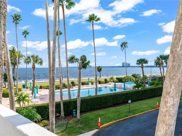 2401 BAYSHORE BOULEVARD , Unit 212, TAMPA, FL 33629