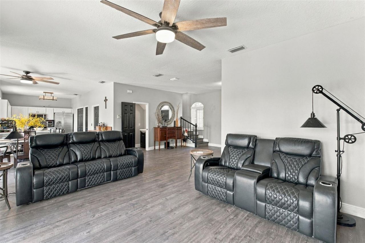 8022 Tierra Verde Drive , Tampa, FL 33617 Photo