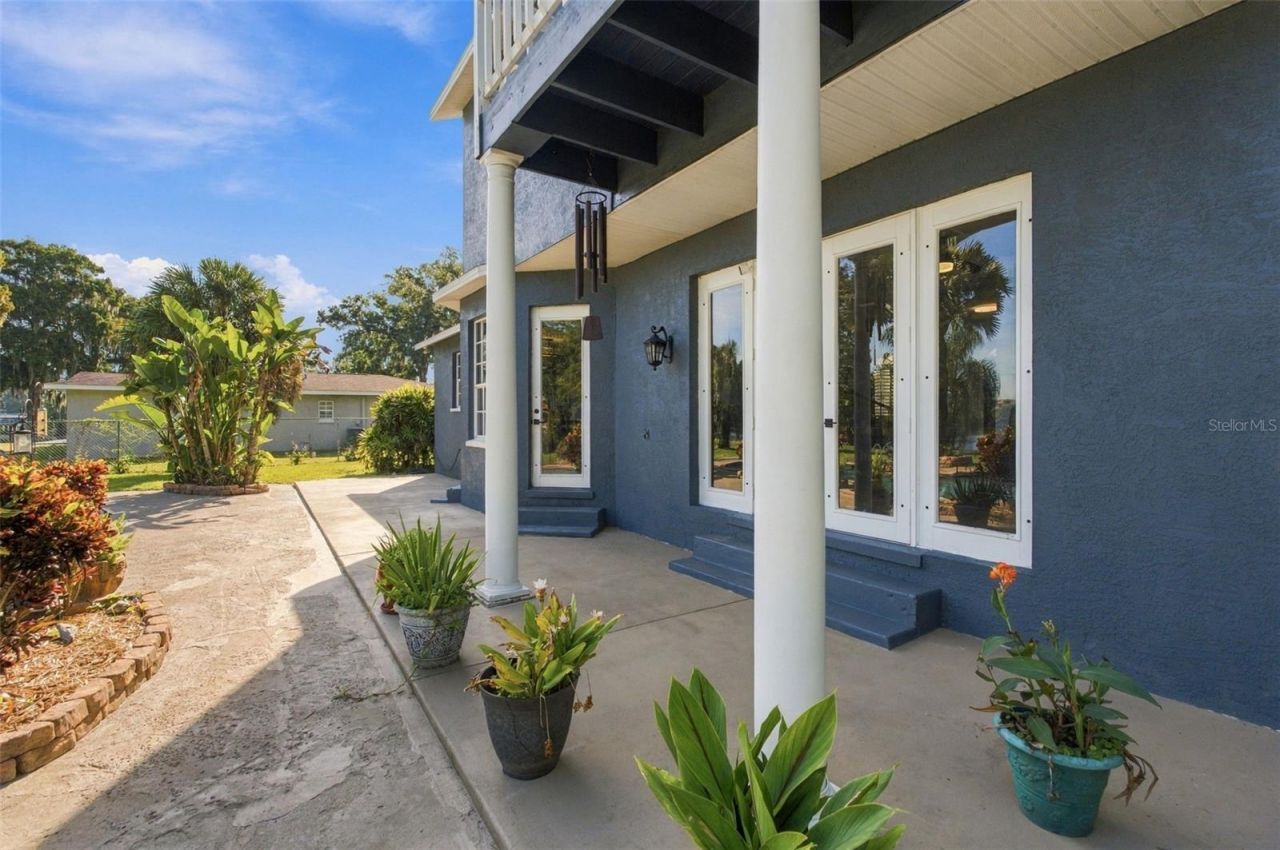 8022 Tierra Verde Drive , Tampa, FL 33617 Photo