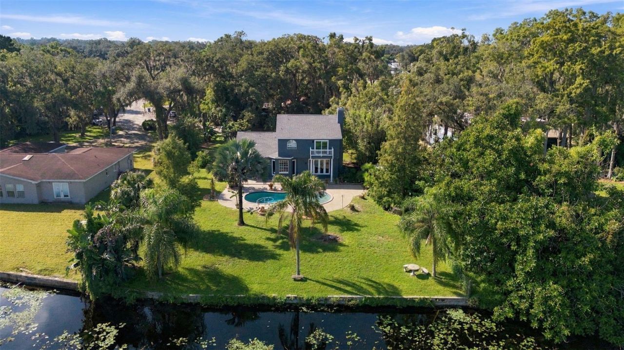 8022 Tierra Verde Drive , Tampa, FL 33617 Photo