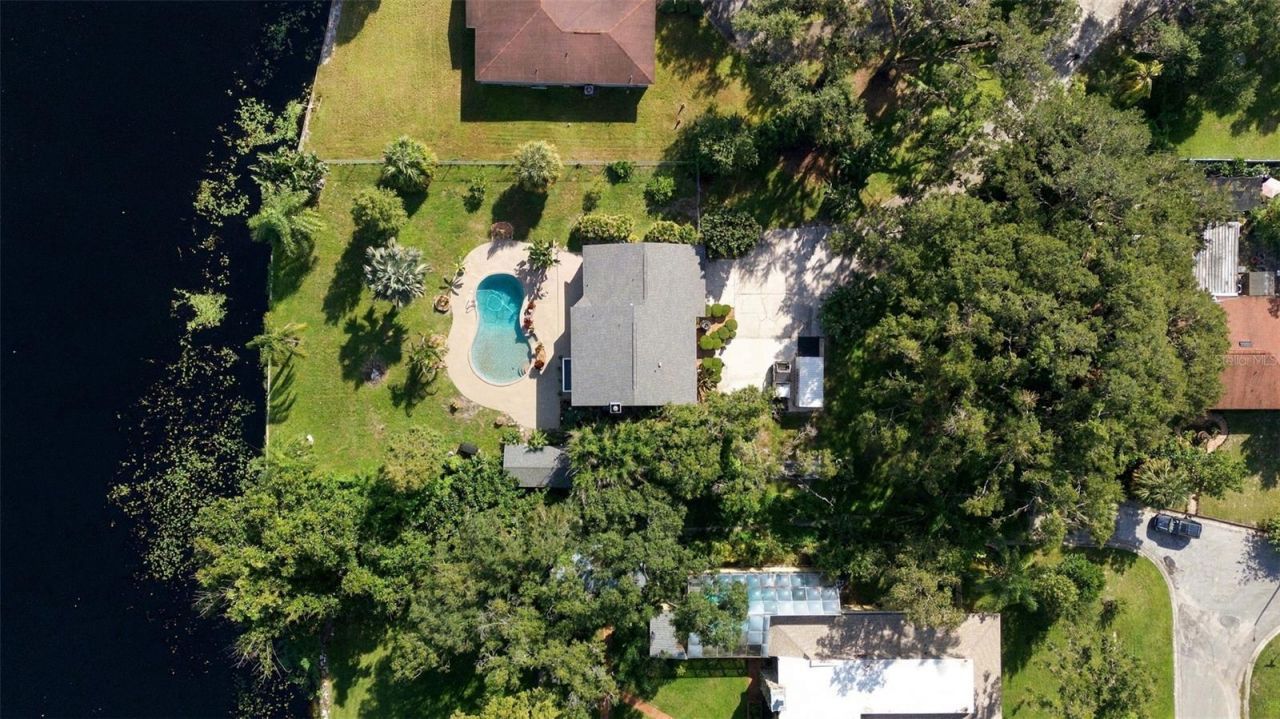 8022 Tierra Verde Drive , Tampa, FL 33617 Photo