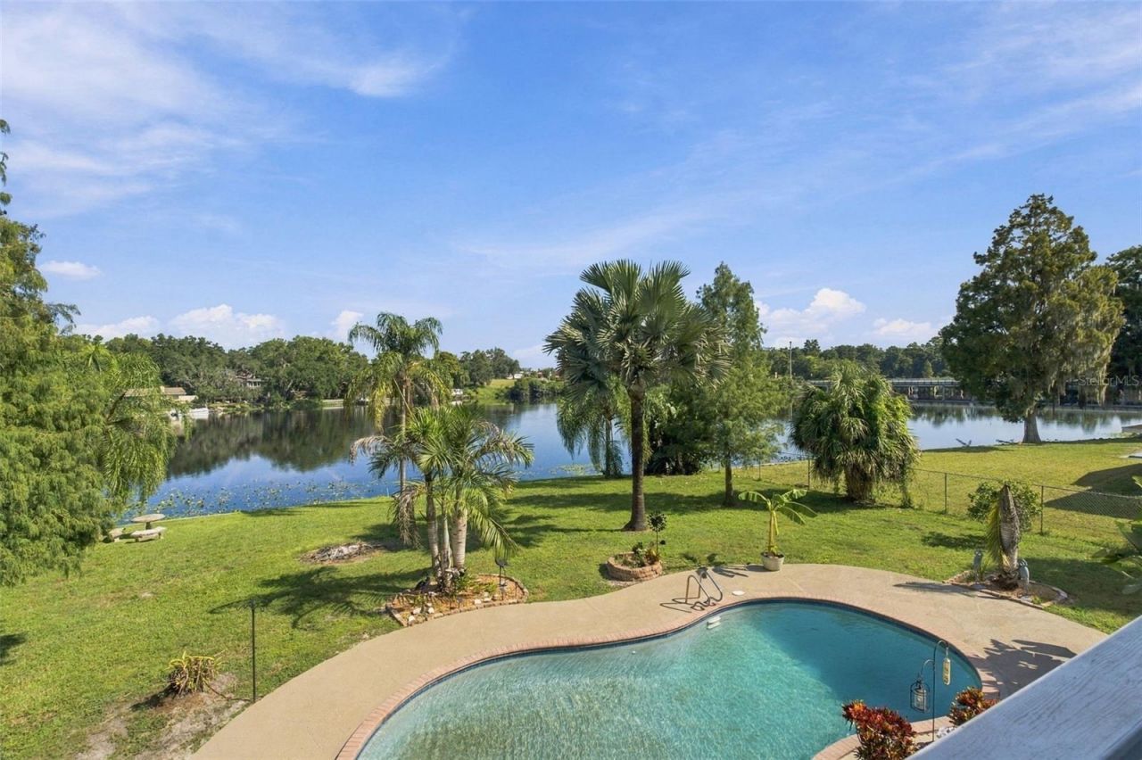 8022 Tierra Verde Drive , Tampa, FL 33617 Photo
