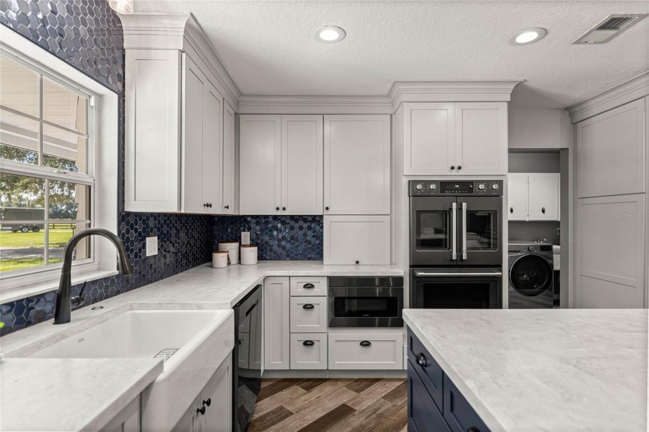 10246 SE 110th Street Road, Belleview, FL 34420 Photo
