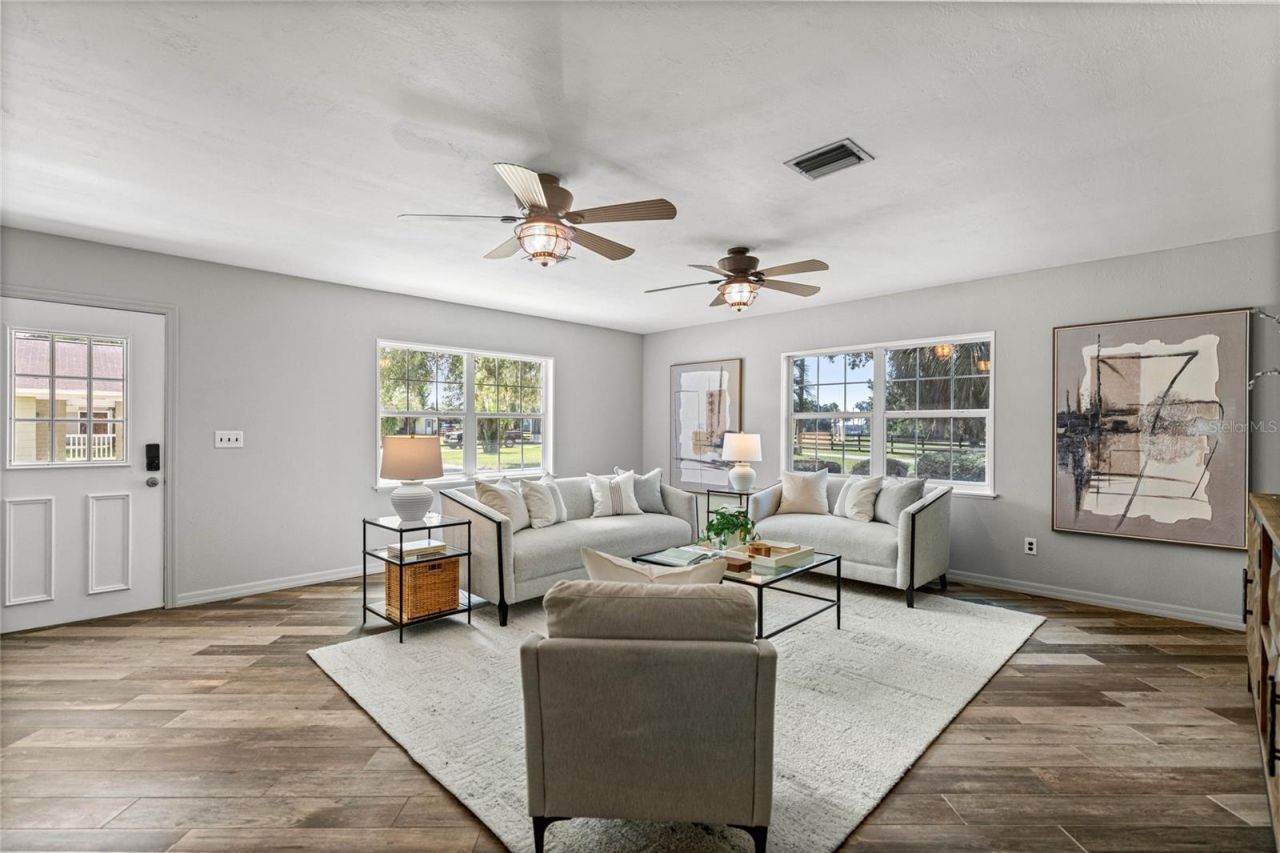 10246 SE 110th Street Road, Belleview, FL 34420 Photo
