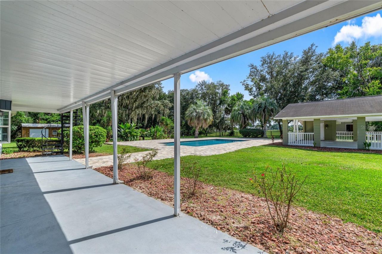 10246 SE 110th Street Road, Belleview, FL 34420 Photo