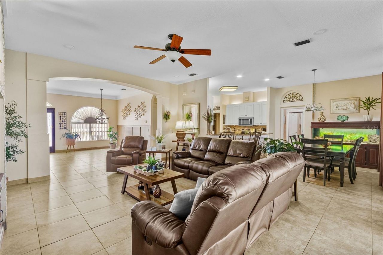 11530 Andy Drive , Riverview, FL 33569 Photo