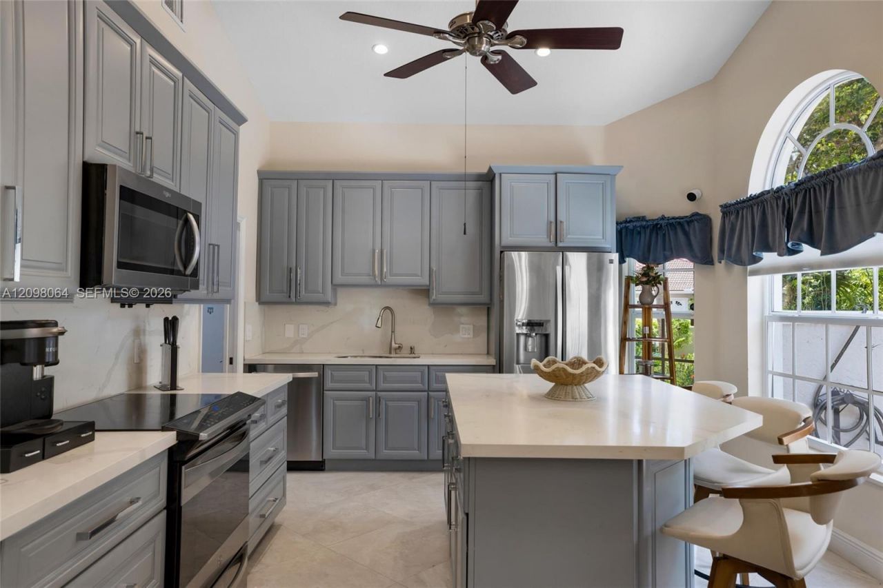 4107 Carriage Dr, Unit K1, Pompano Beach, FL 33069 Photo