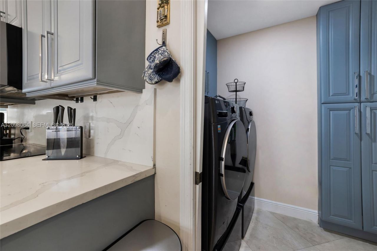4107 Carriage Dr, Unit K1, Pompano Beach, FL 33069 Photo