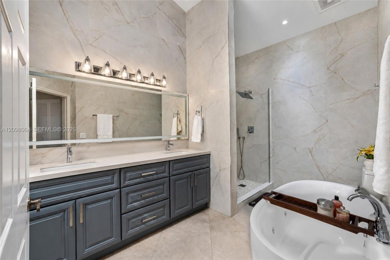 4107 Carriage Dr, Unit K1, Pompano Beach, FL 33069 Photo