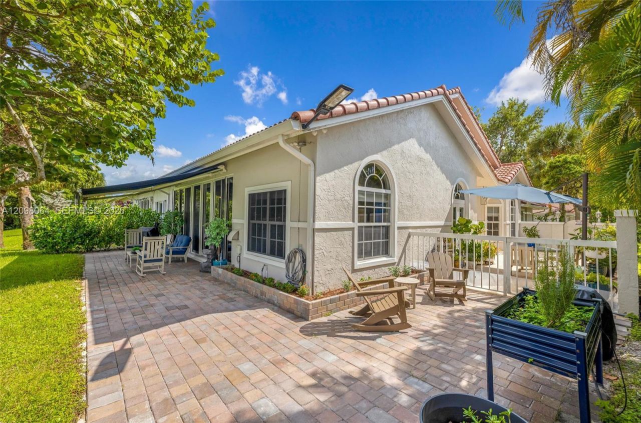 4107 Carriage Dr, Unit K1, Pompano Beach, FL 33069 Photo