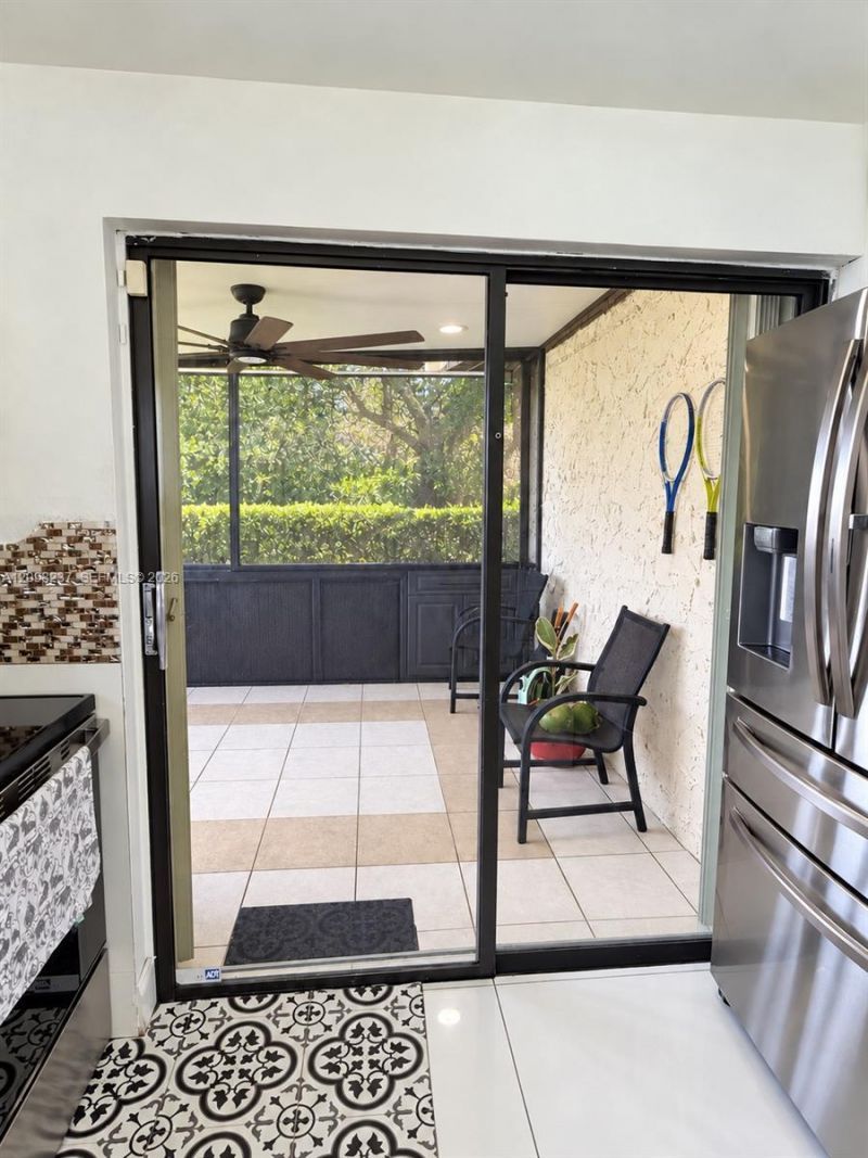 232 Wimbledon Lake Dr, Unit 232, Plantation, FL 33324 Photo