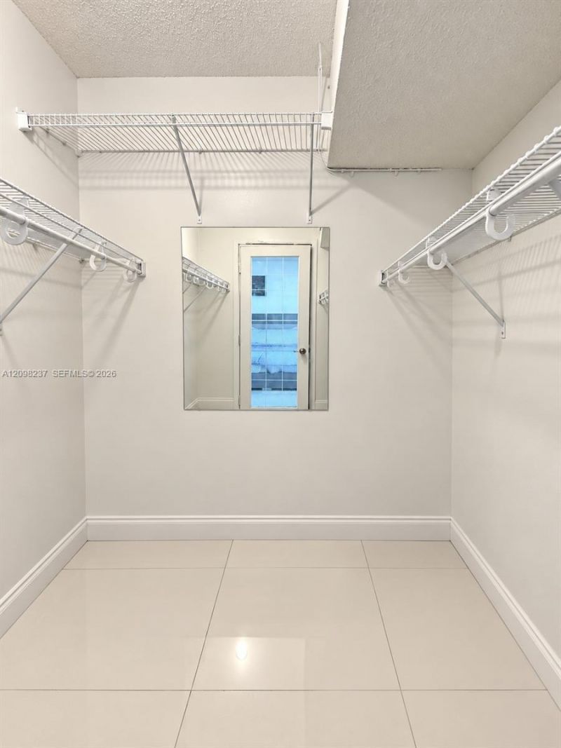 232 Wimbledon Lake Dr, Unit 232, Plantation, FL 33324 Photo