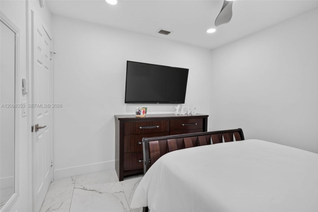 4904 NW 96th Ave , Sunrise, FL 33351 Photo