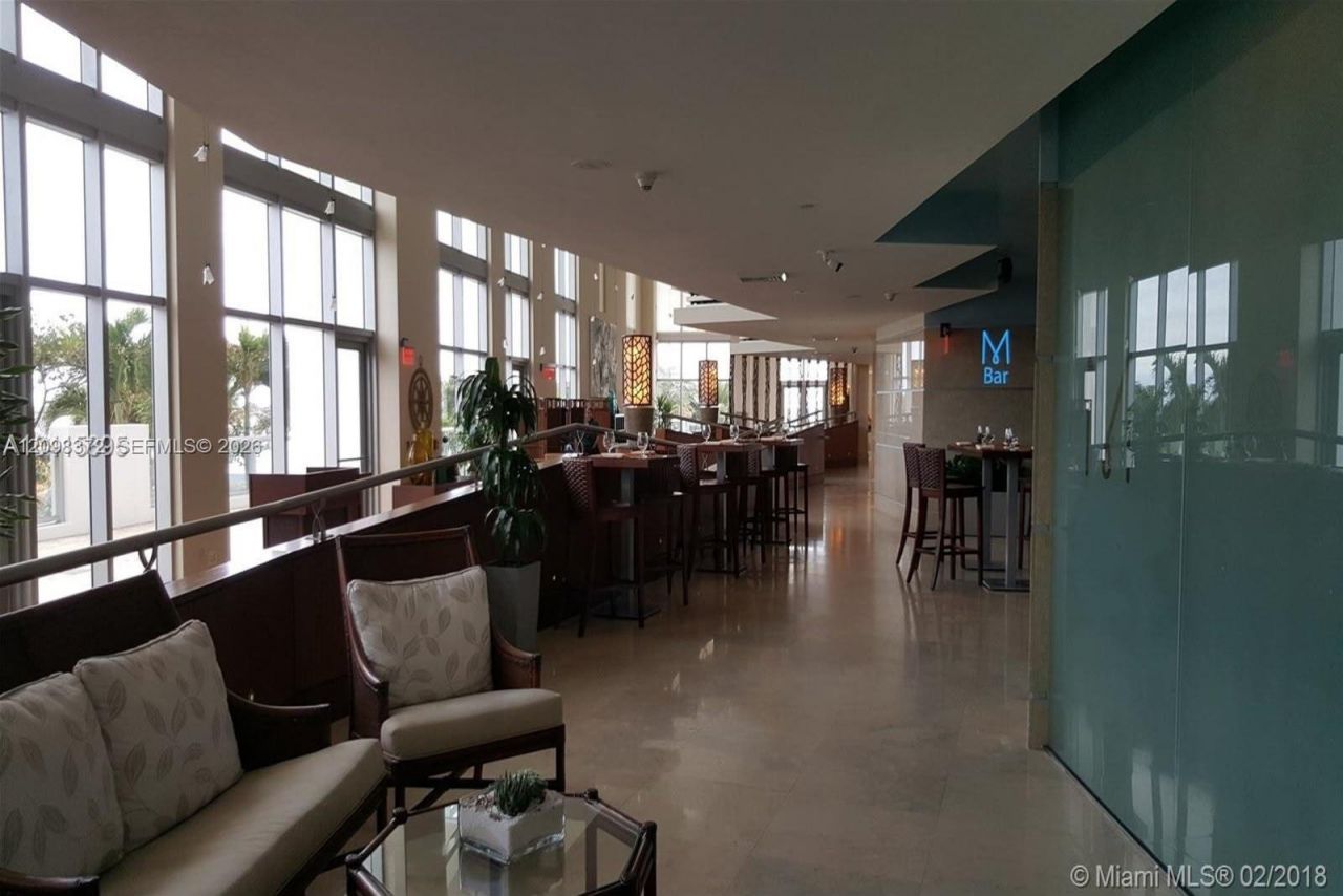 18683 Collins Ave, Unit 701, Sunny Isles Beach, FL 33160 Photo