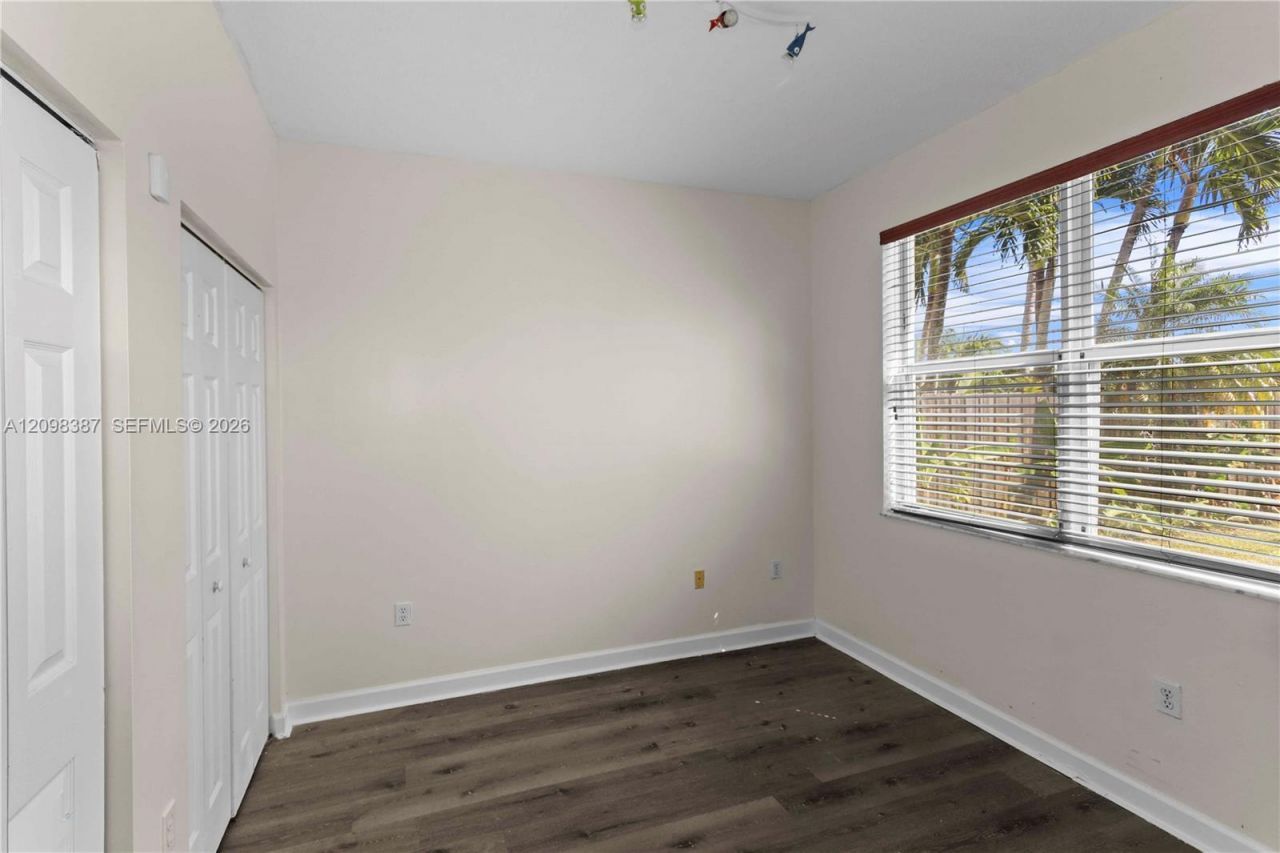 2001 NE 40th Rd , Unit ., Homestead, FL 33033 Photo