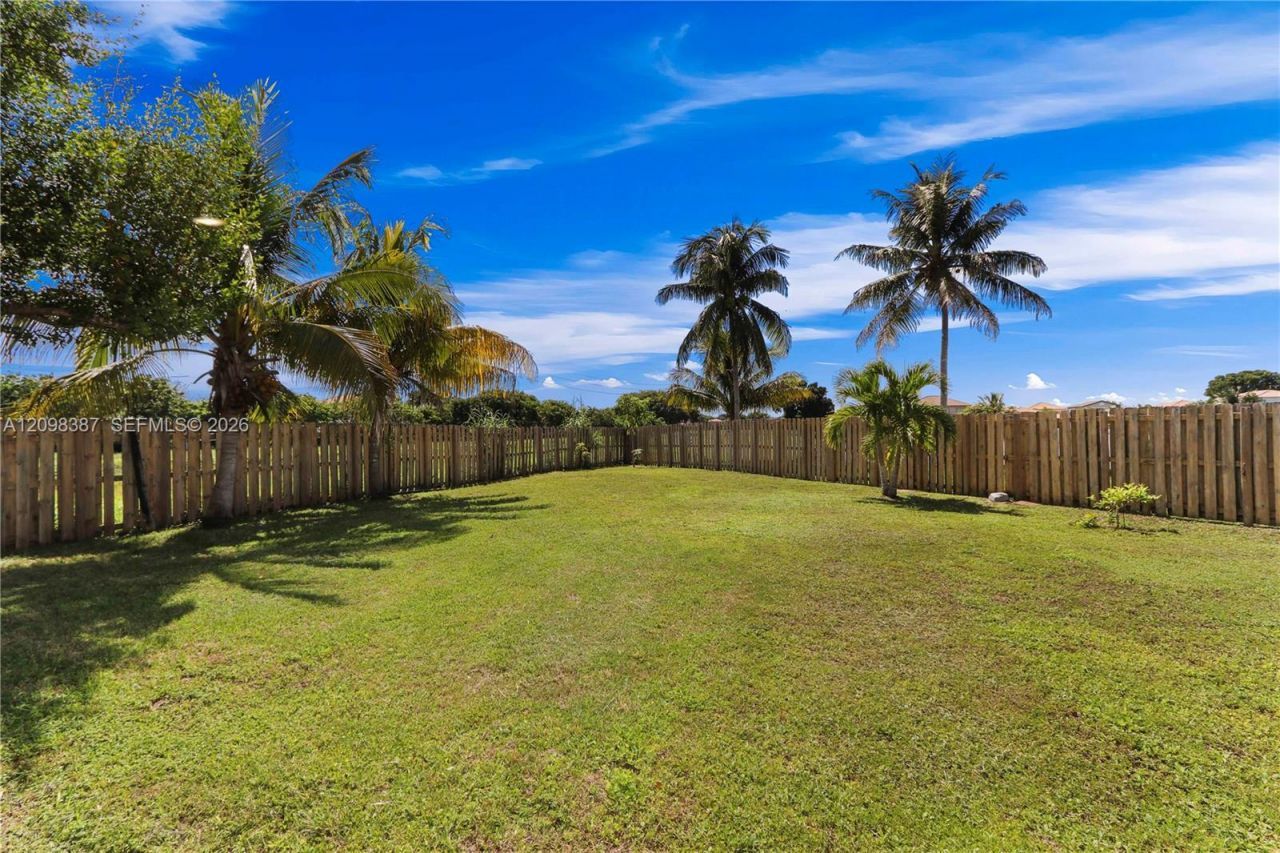 2001 NE 40th Rd , Unit ., Homestead, FL 33033 Photo