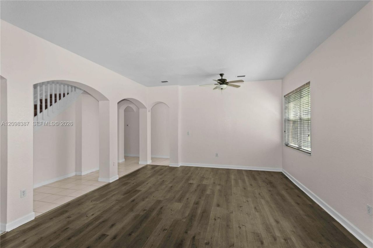 2001 NE 40th Rd , Unit ., Homestead, FL 33033 Photo