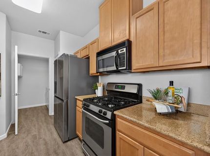 1415 Vessona Cir, Folsom, CA 95630 Photo
