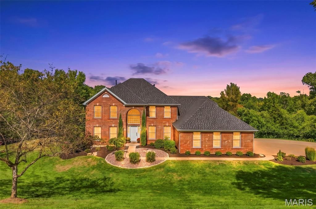 4964 Sunset Oaks Lane, Saint Louis, MO 63128 Main Photo