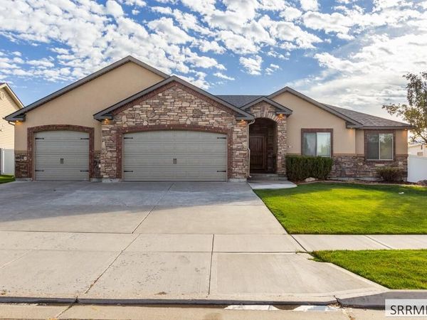 4001 Silverado Drive, IDAHO FALLS, ID 83404