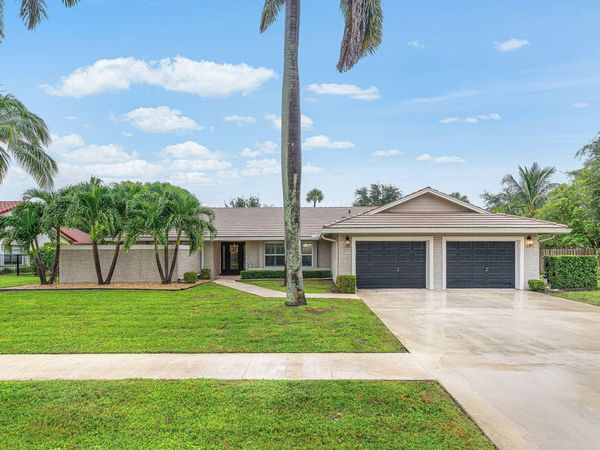 9077 Old Pine Road, Boca Raton, FL 33428