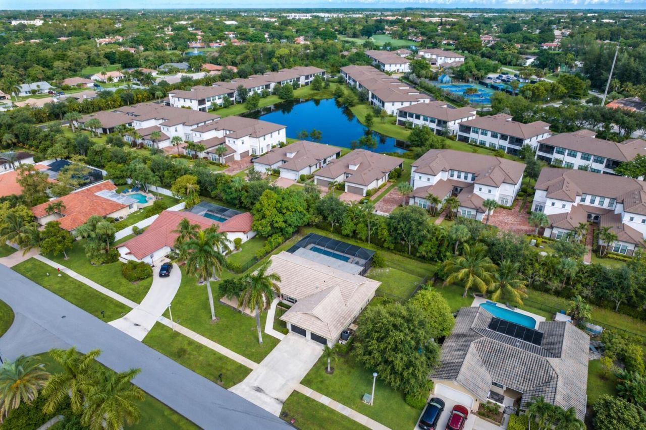 9077 Old Pine Road, Boca Raton, FL 33428 Photo