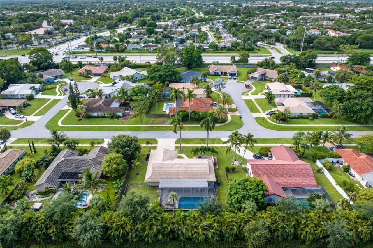 9077 Old Pine Road, Boca Raton, FL 33428 Photo