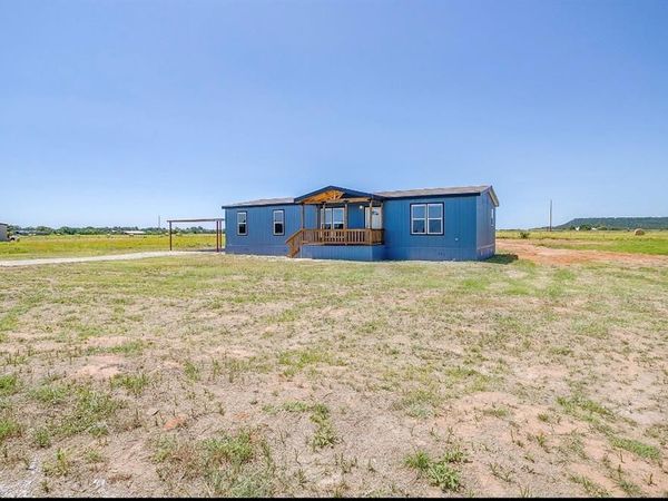 81 Kenzi Drive, Mineral Wells, TX 76067