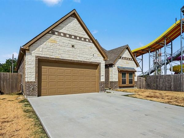 231 N Judd Street , White Settlement, TX 76108