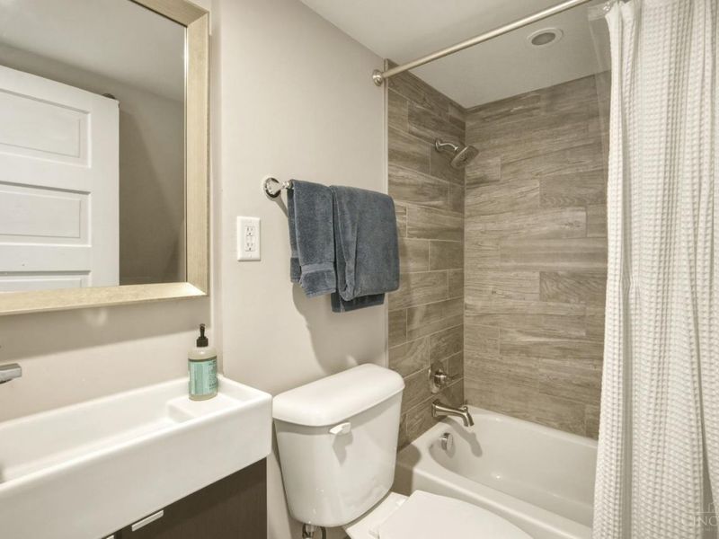 2000 Breen Street, Cincinnati, OH 45208 Photo 25