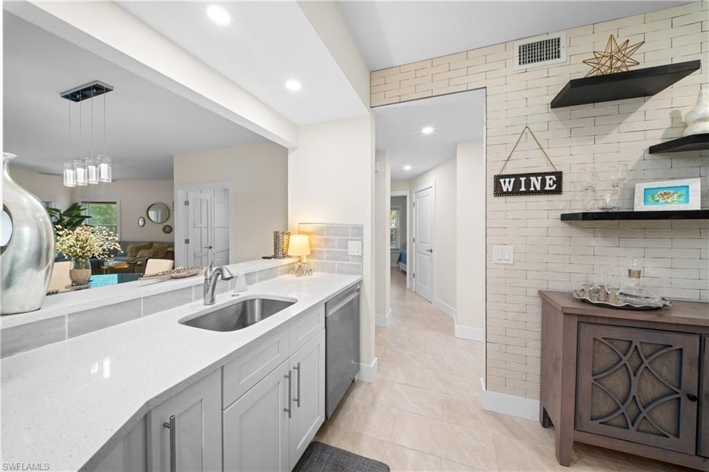 1044 Woodshire Ln, Unit B101, Naples, FL 34105 Photo