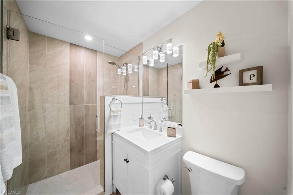 1044 Woodshire Ln, Unit B101, Naples, FL 34105 Photo