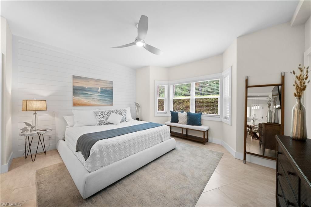 1044 Woodshire Ln, Unit B101, Naples, FL 34105 Photo