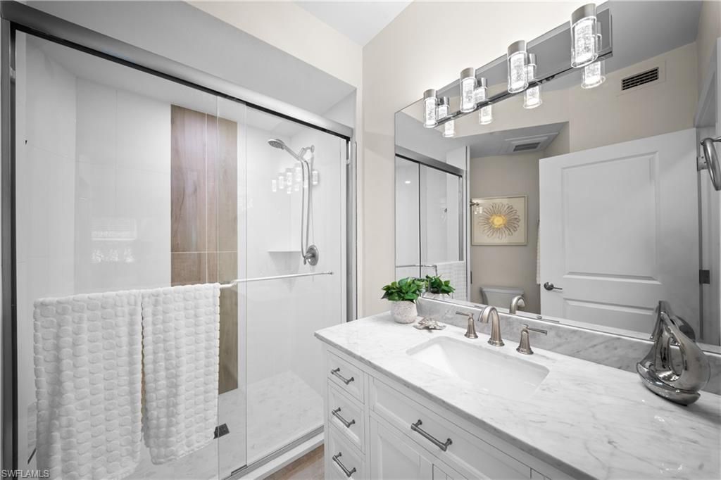 1044 Woodshire Ln, Unit B101, Naples, FL 34105 Photo