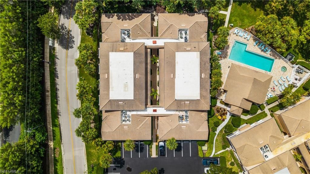 1044 Woodshire Ln, Unit B101, Naples, FL 34105 Photo