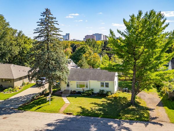 602 16th Street NW, Rochester, MN 55901