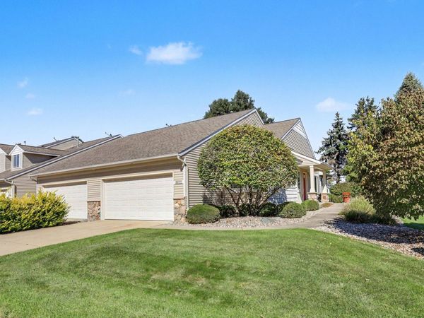 2977 Pebblestone Drive, Unit 6, Hudsonville, MI 49426