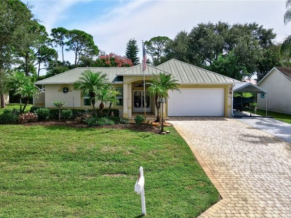 412 Arbor Street, Sebastian, FL 32958