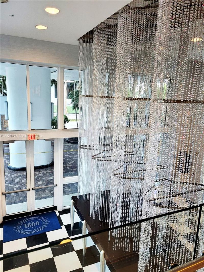 1800 N Bayshore Dr , Unit 3405, Miami, FL 33132 Photo