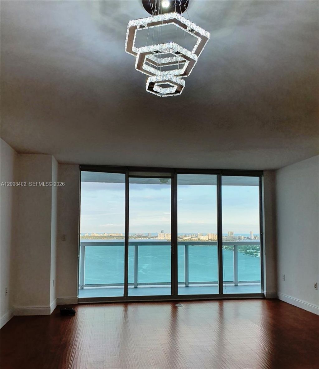 1800 N Bayshore Dr , Unit 3405, Miami, FL 33132 Photo