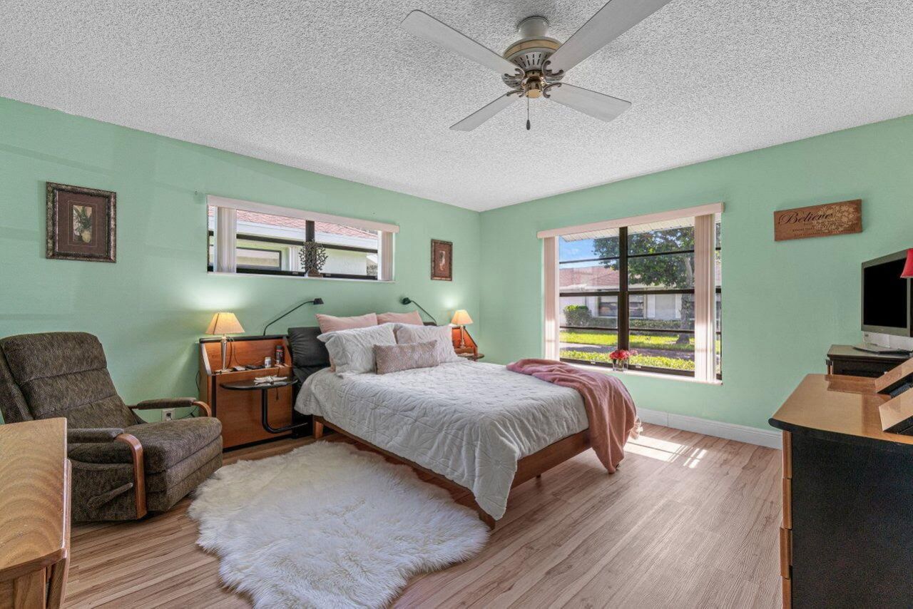 9825 Walnut Tree Way, Boynton Beach, FL 33436 Photo