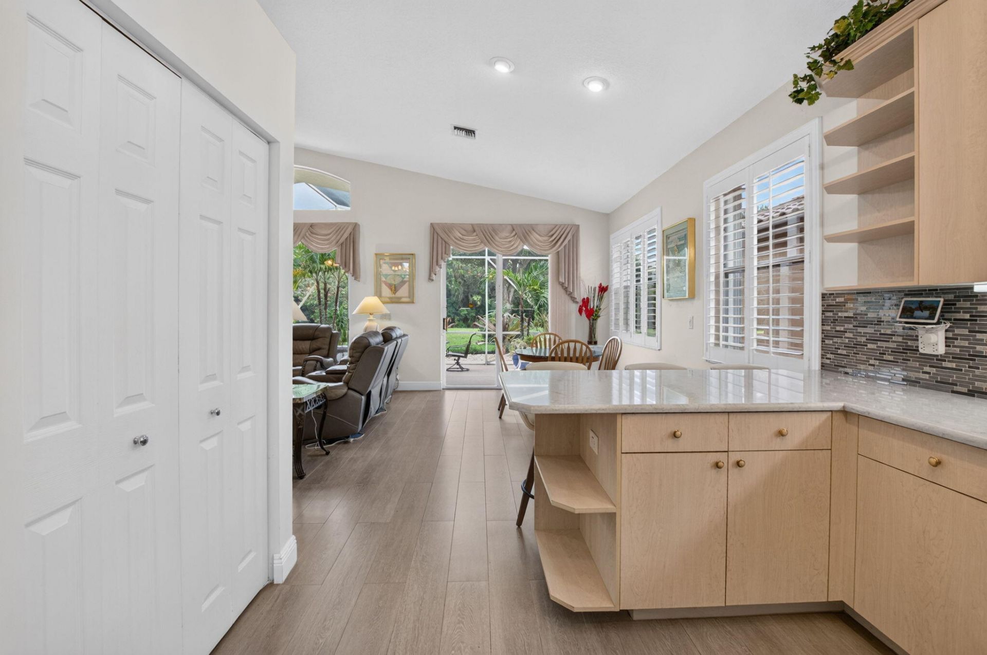 6354 Westchester Club Drive N, Boynton Beach, FL 33437 Photo