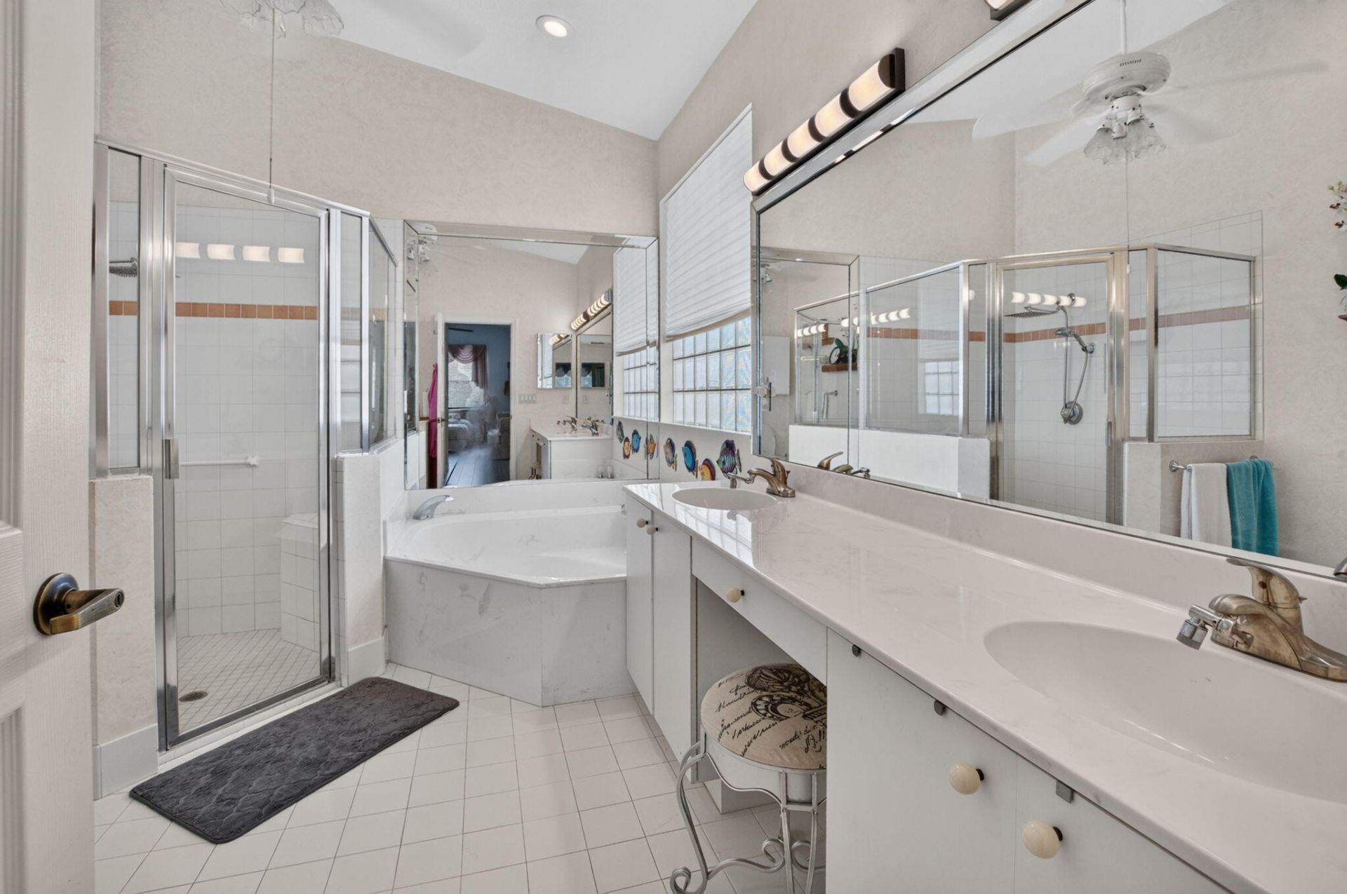 6354 Westchester Club Drive N, Boynton Beach, FL 33437 Photo
