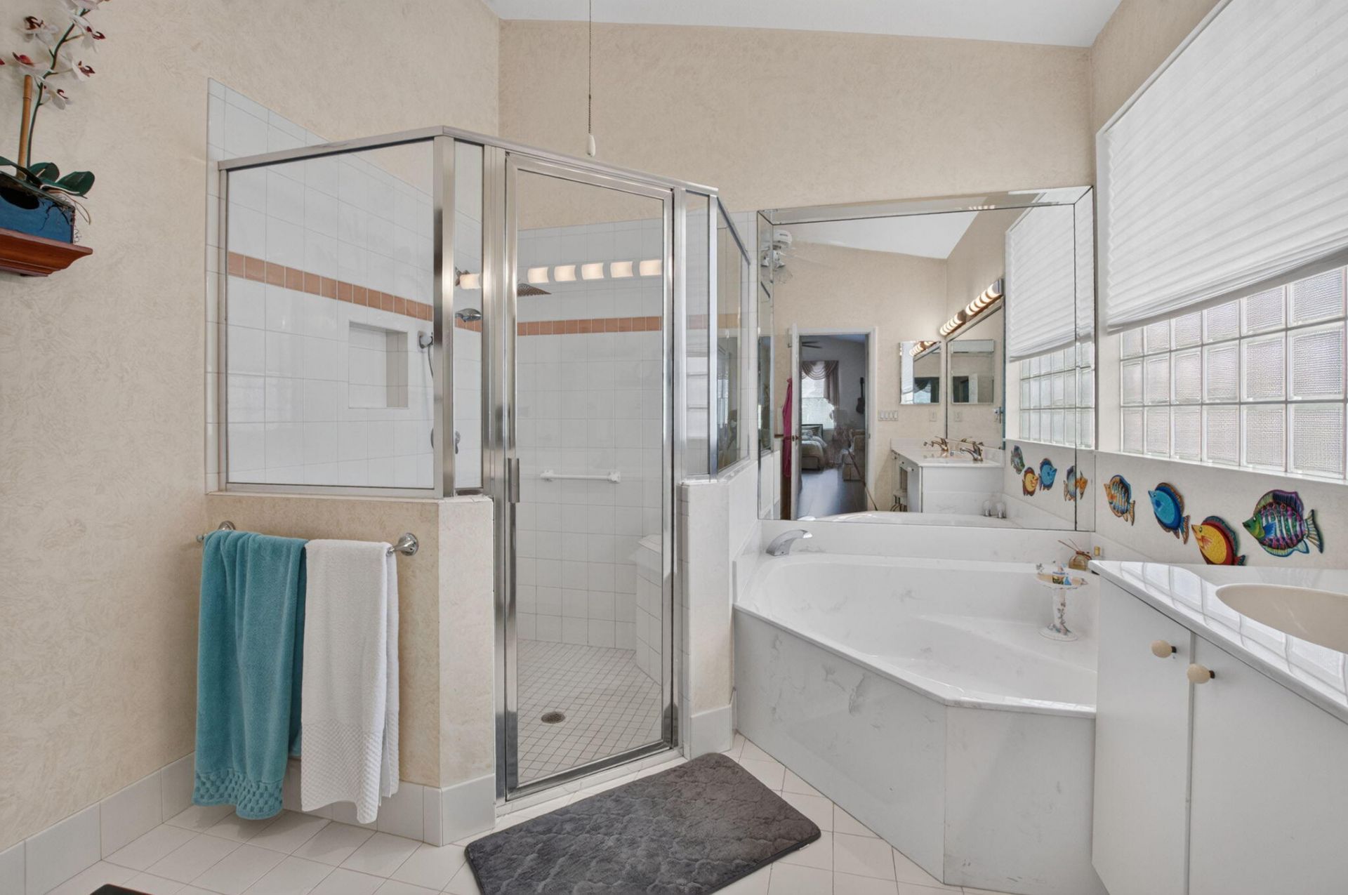 6354 Westchester Club Drive N, Boynton Beach, FL 33437 Photo