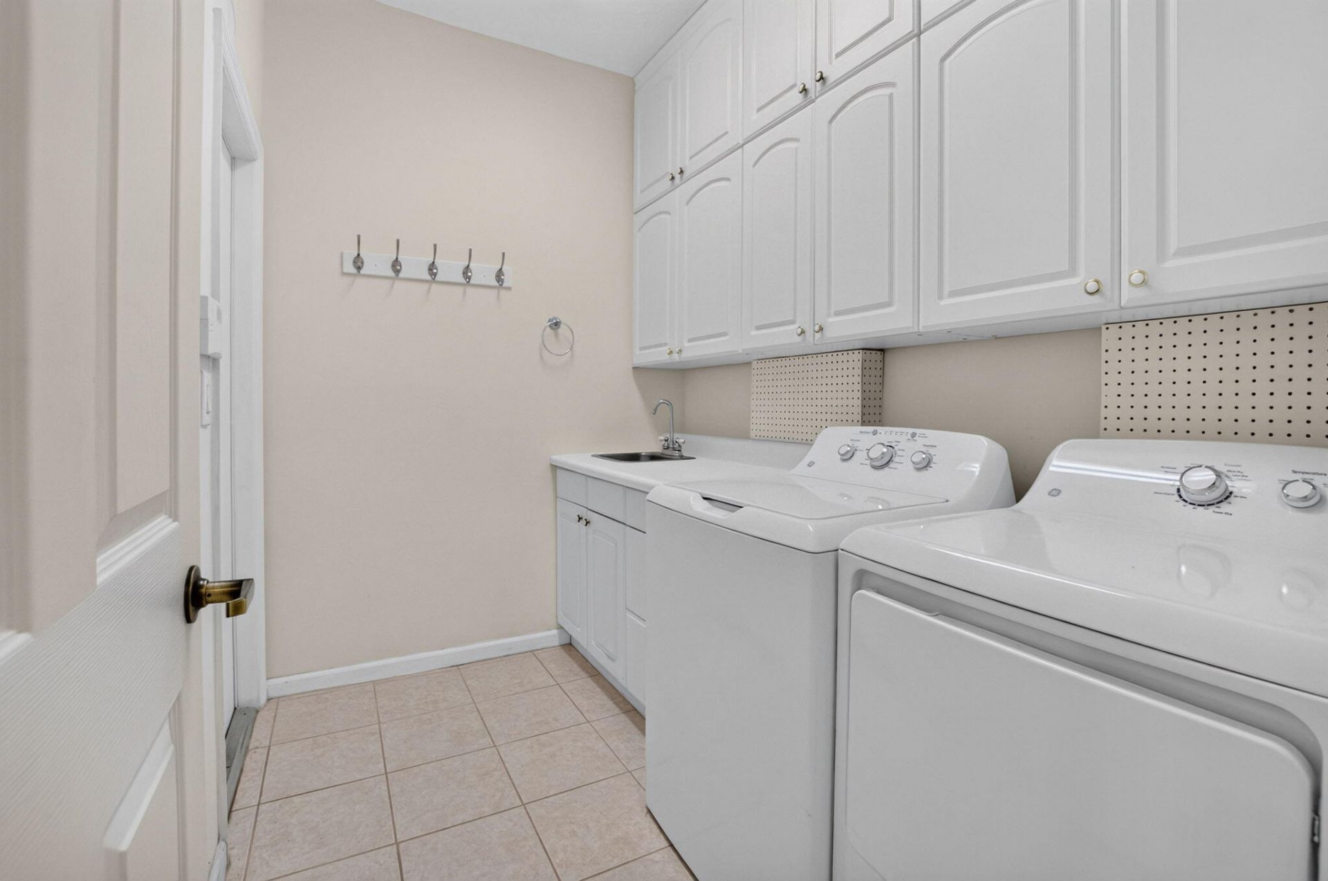 6354 Westchester Club Drive N, Boynton Beach, FL 33437 Photo