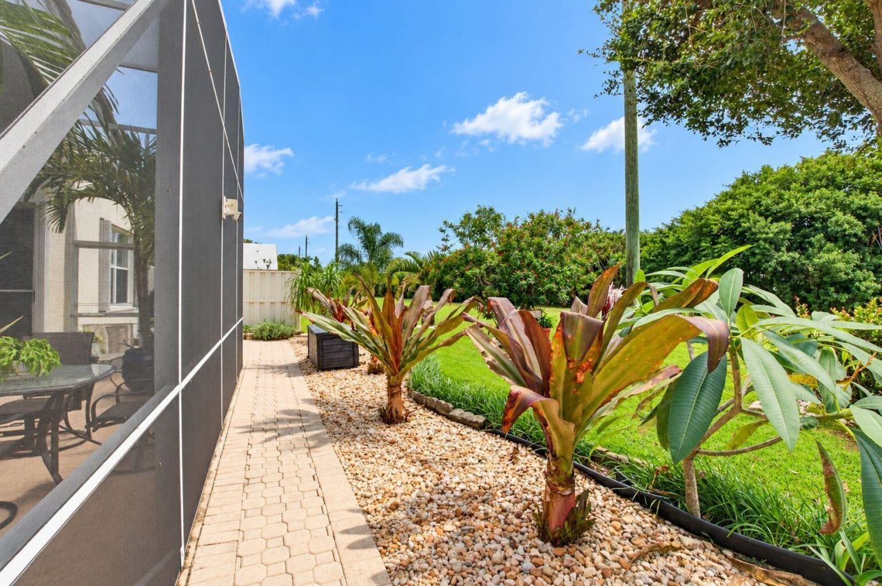 6354 Westchester Club Drive N, Boynton Beach, FL 33437 Photo